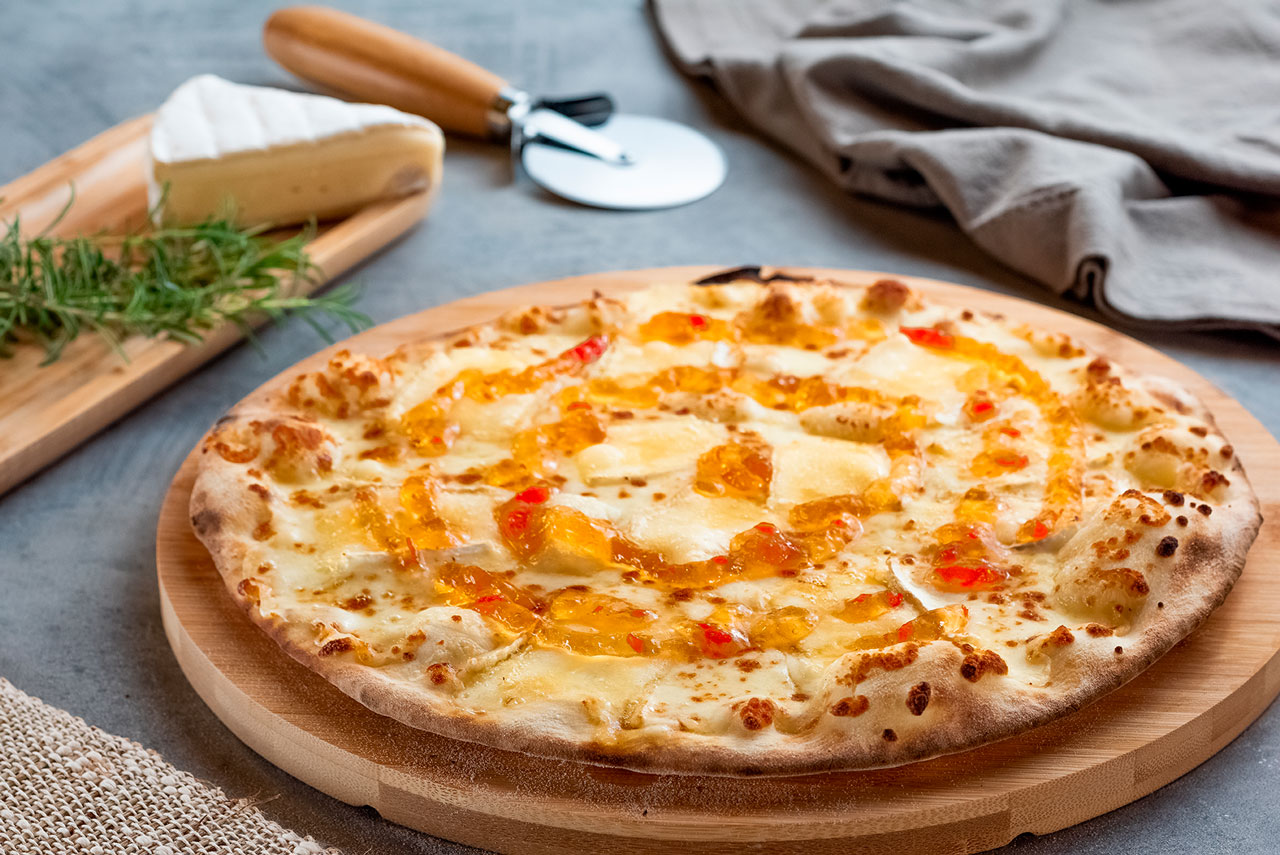 brie-com-geleia-de-pimenta